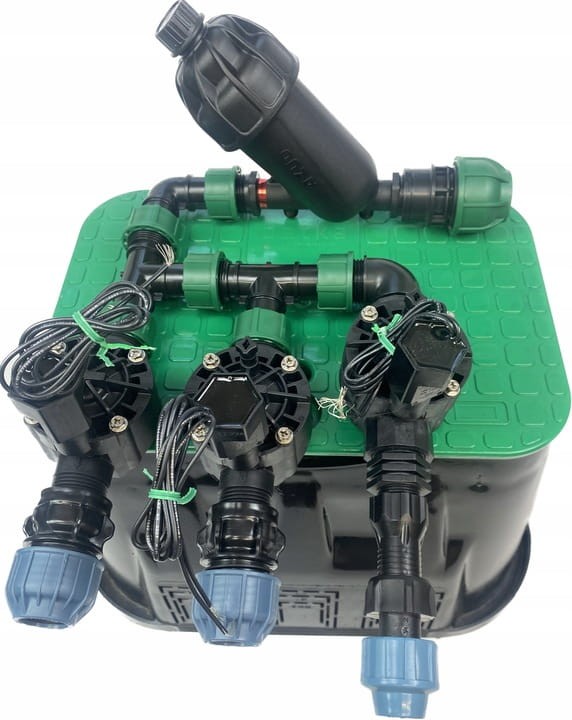 Zestaw do automatycznego nawadniania 3 sekcje do linii kroplującej i zraszaczy z filtrem i reduktorem