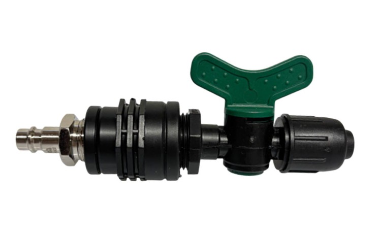 Przedmuchiwanie systemu szybkozłączką do kompresora, zaworek, wyjście do rury 16mm przelot QJ